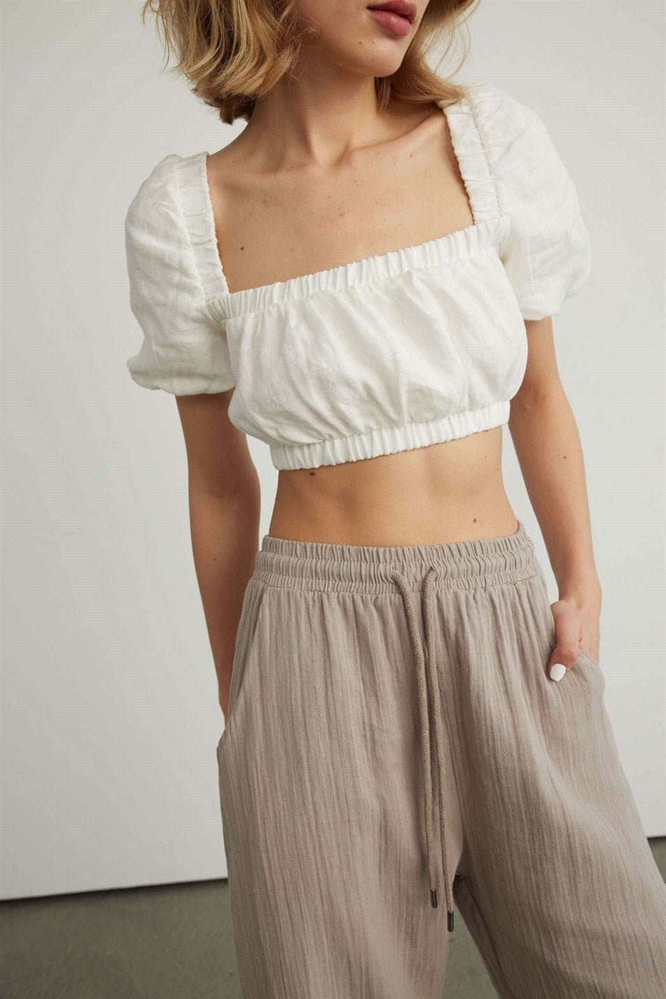 Henriette Crop aus Leinen - Matterhorn Studio