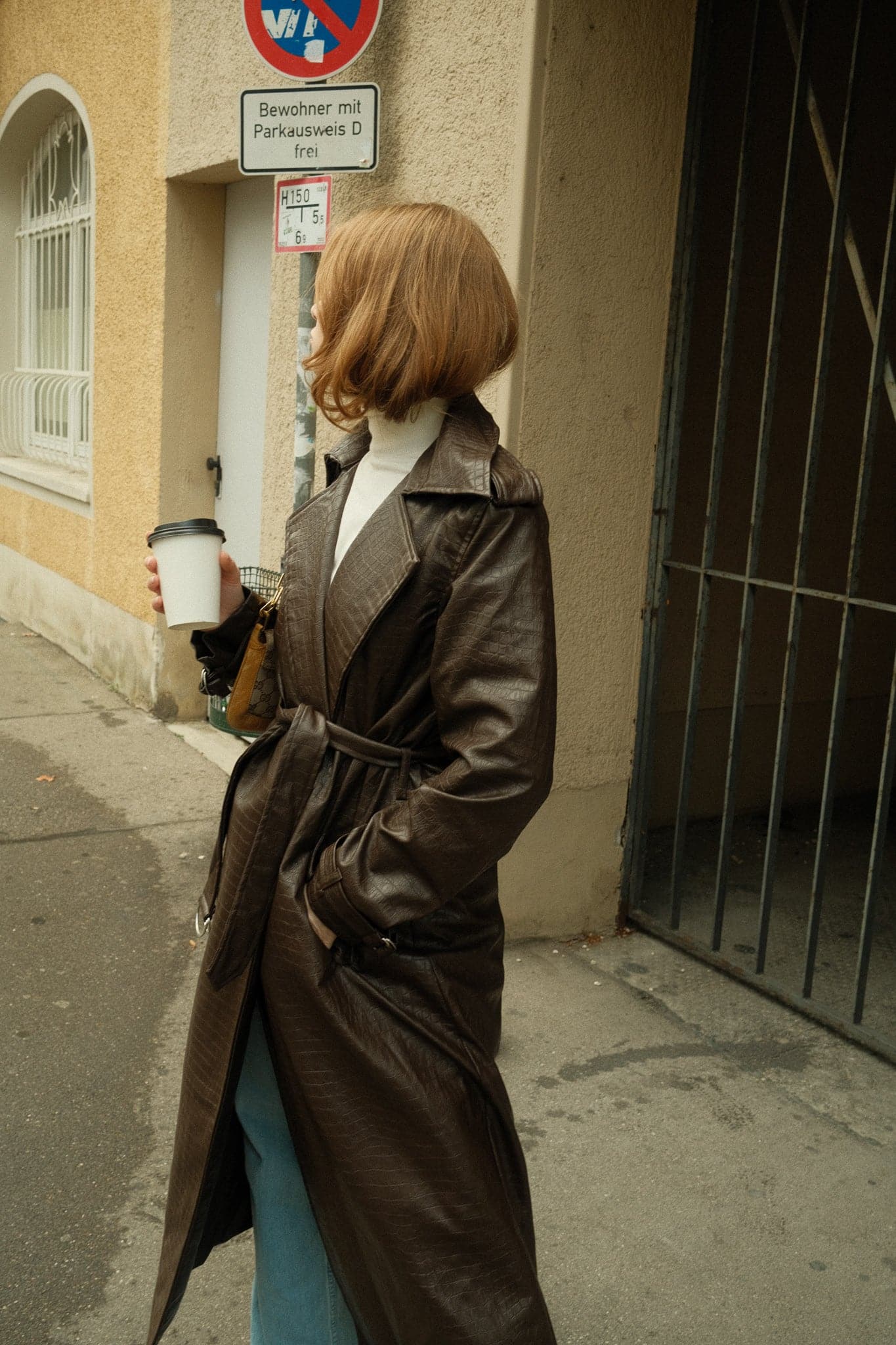 Slånger Trenchcoat aus Kunstleder - Matterhorn Studio
