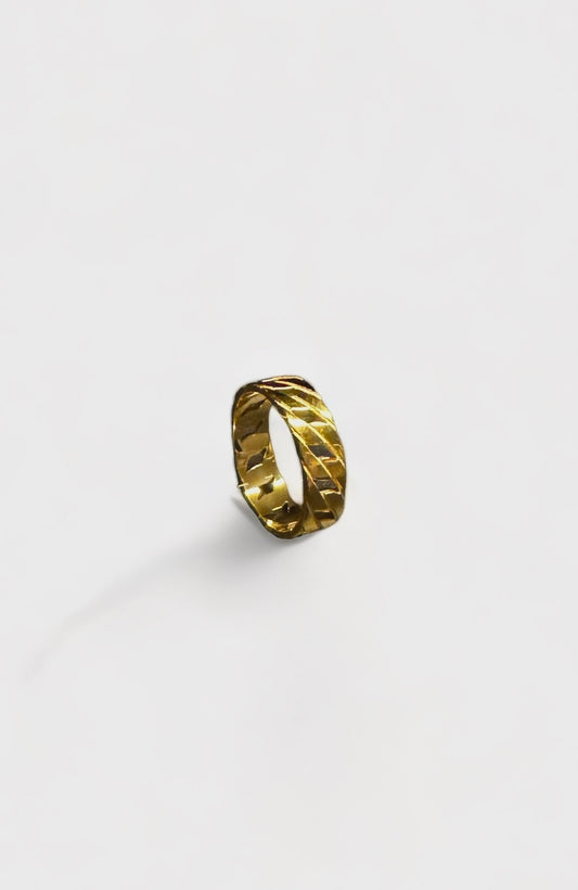 Tamiere Ring