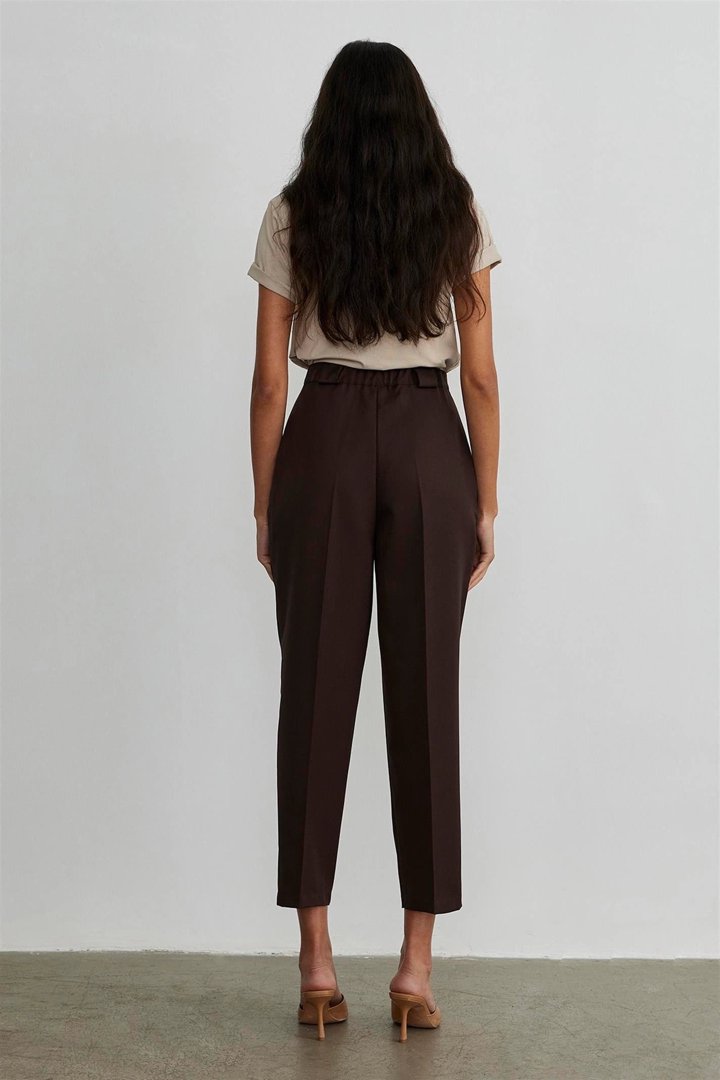 Brun Hose - Matterhorn Studio