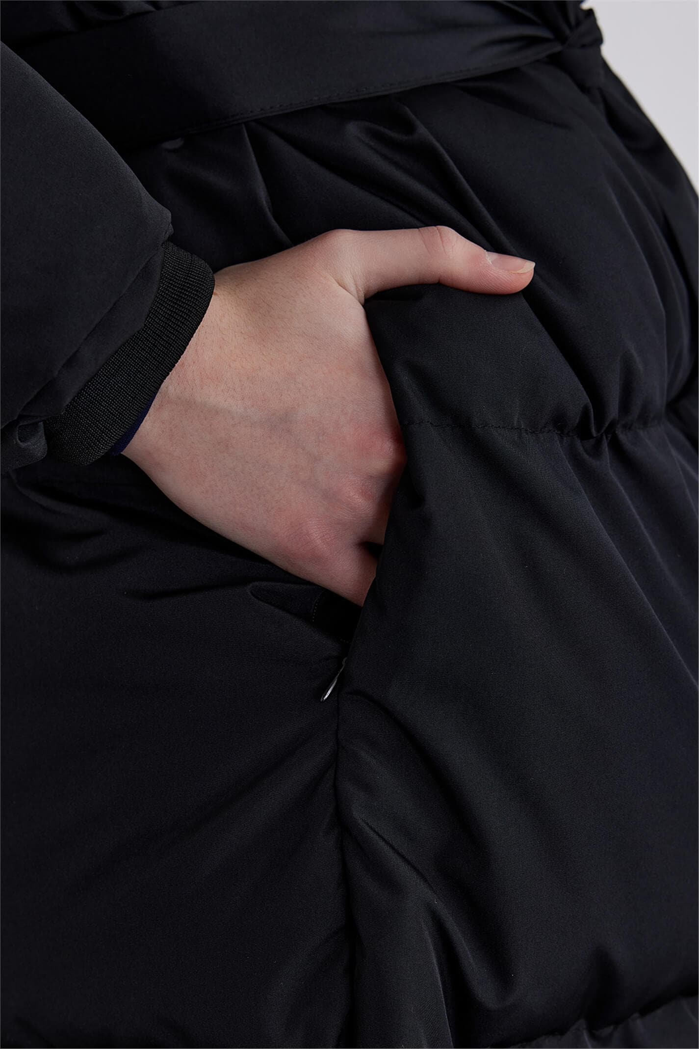 Aspin Daunenjacke black - Matterhorn Studio
